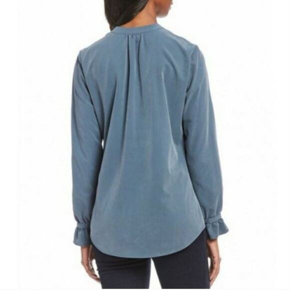 NEW Cremieux Blue Velvet Button Down Blouse Large Long-sleeved Ruffle Cuff - Picture 2 of 9